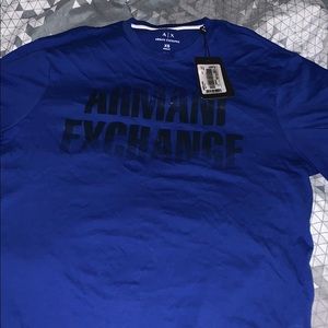 Armani Exchange (xs) fit woman is a men’s shirt